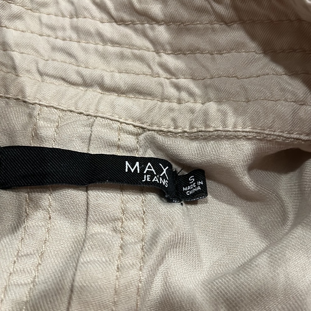 Max jeans size small jacket zip up - Picture 3 of 3